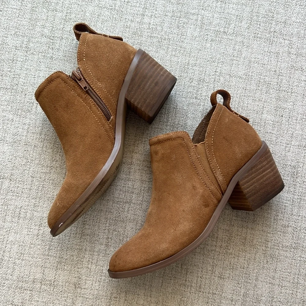 Steve Madden Rader Booties - Picture 3 of 5